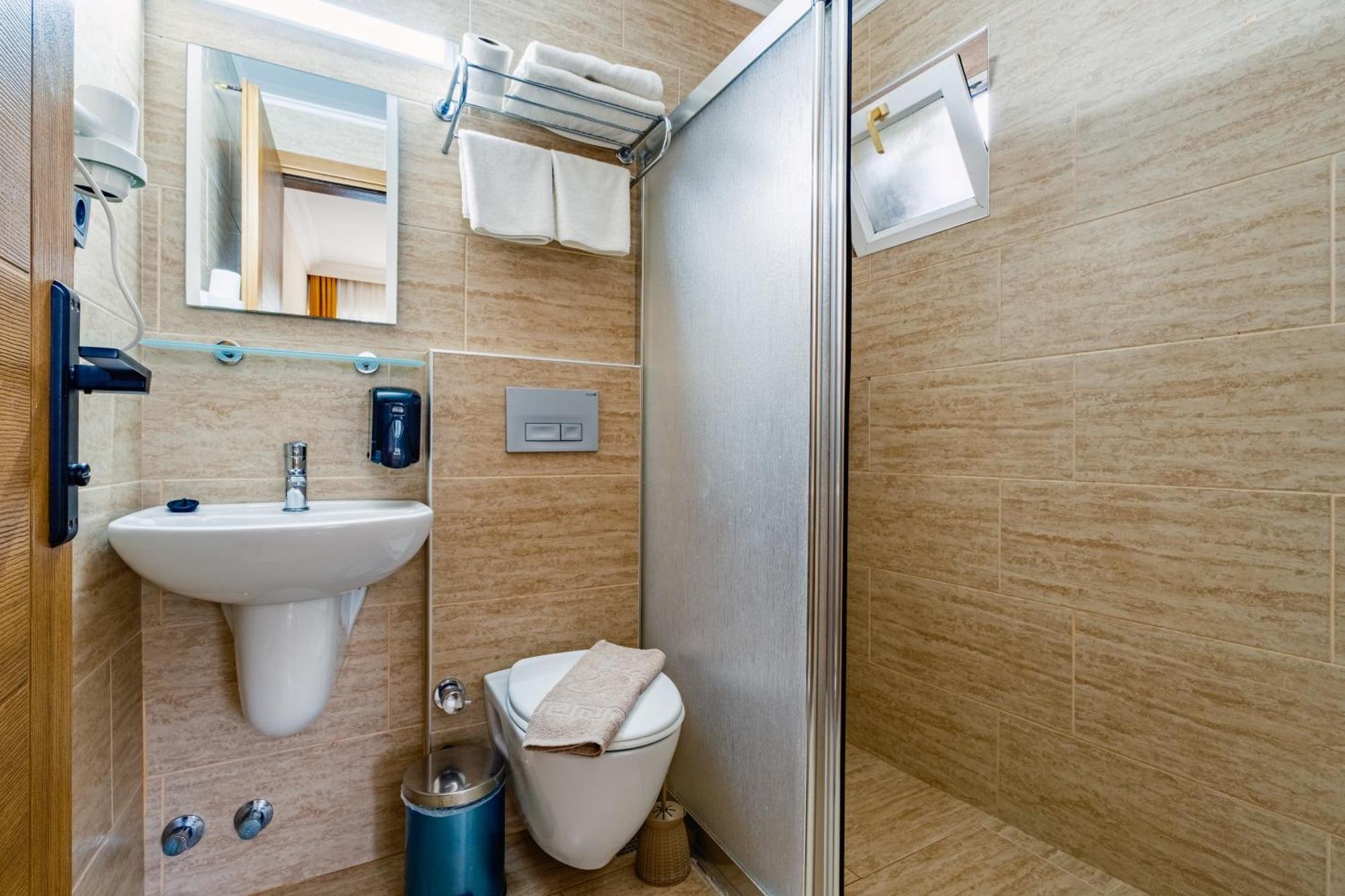 Ten Apart Hotel Fethiye Bilik gambar